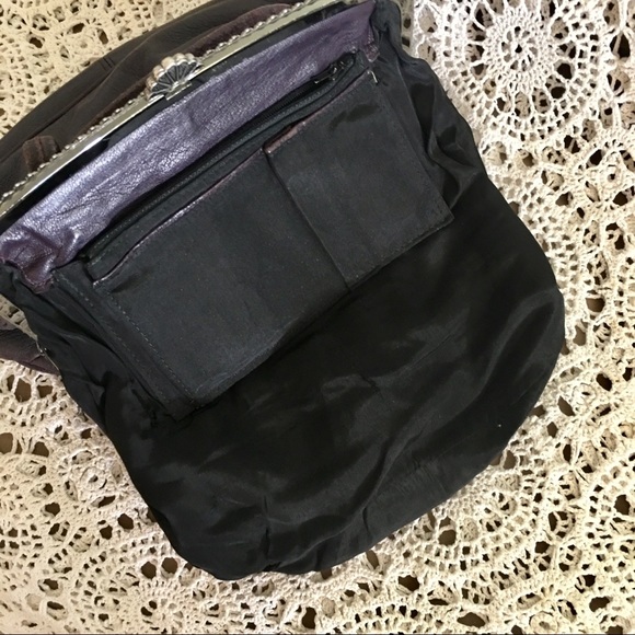 VINTAGE DARK PURPLE LEATHER HANDBAG - Picture 7 of 8